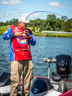 Pro angler Kurt Dove fishing on St. Johns River, FL